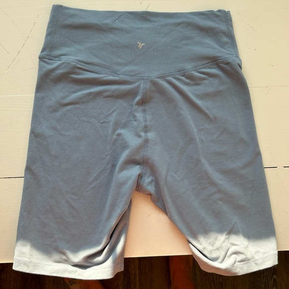 Powerchill crossover high waisted bike short - Picture 2 of 4